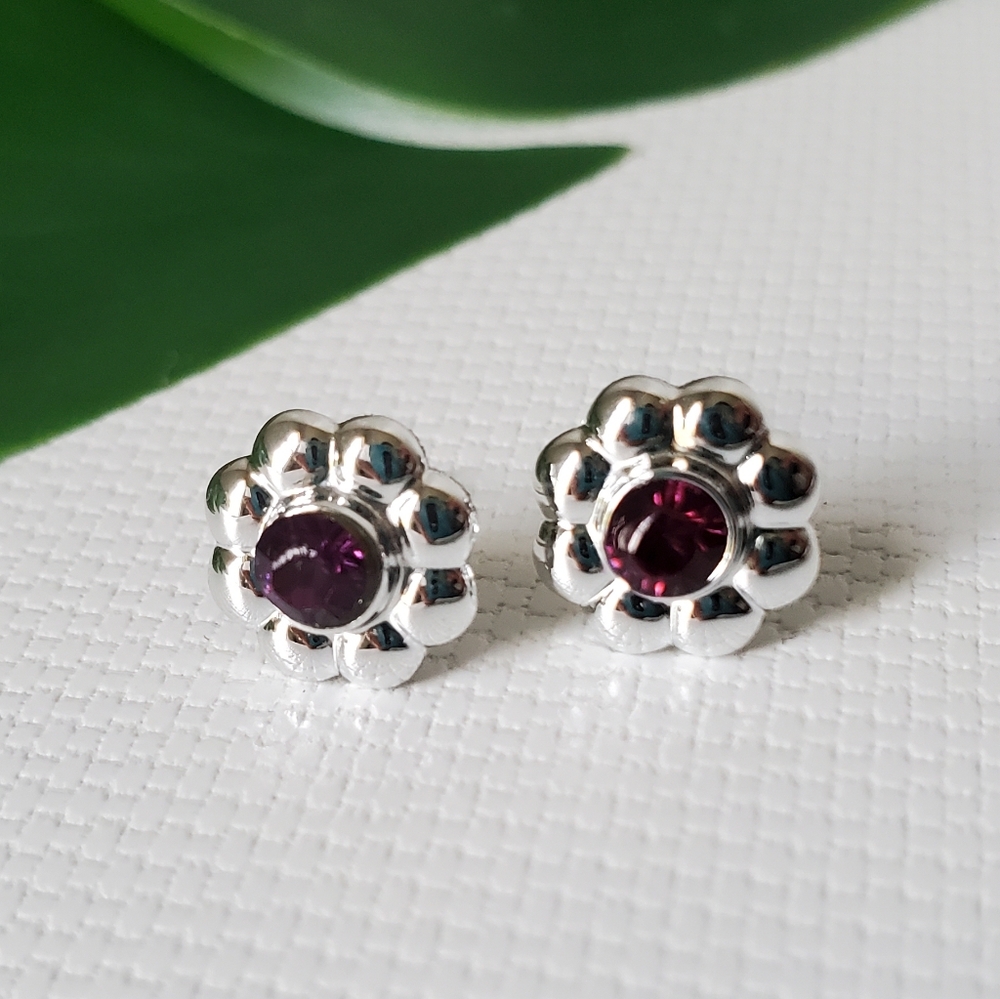 Hypoallergenic Plastic Tiny Studs Earrings